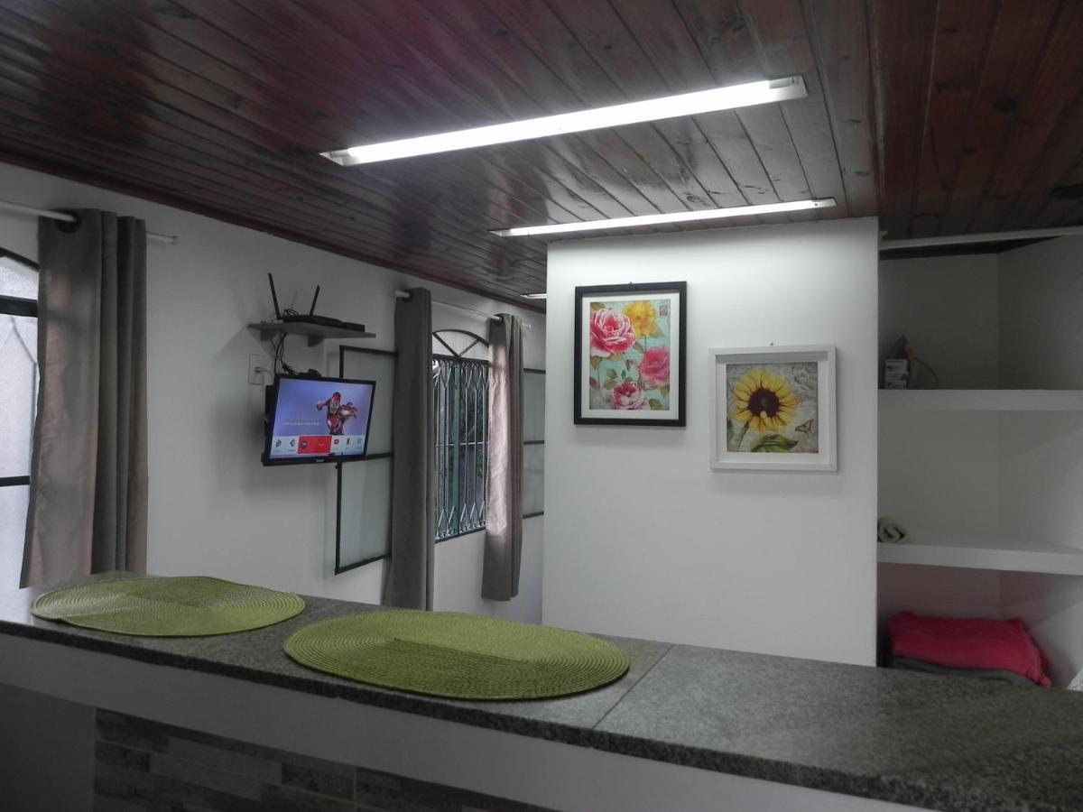 Villa Aconchego Weber Com Garagem Petrópolis Exterior foto